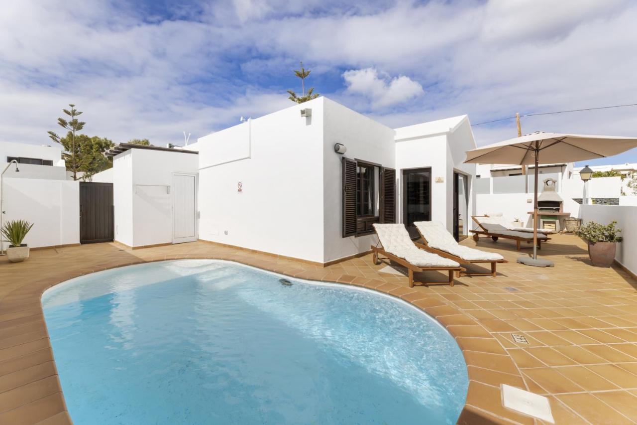 Villa 4 - Vipvipvillas Tías Exteriör bild