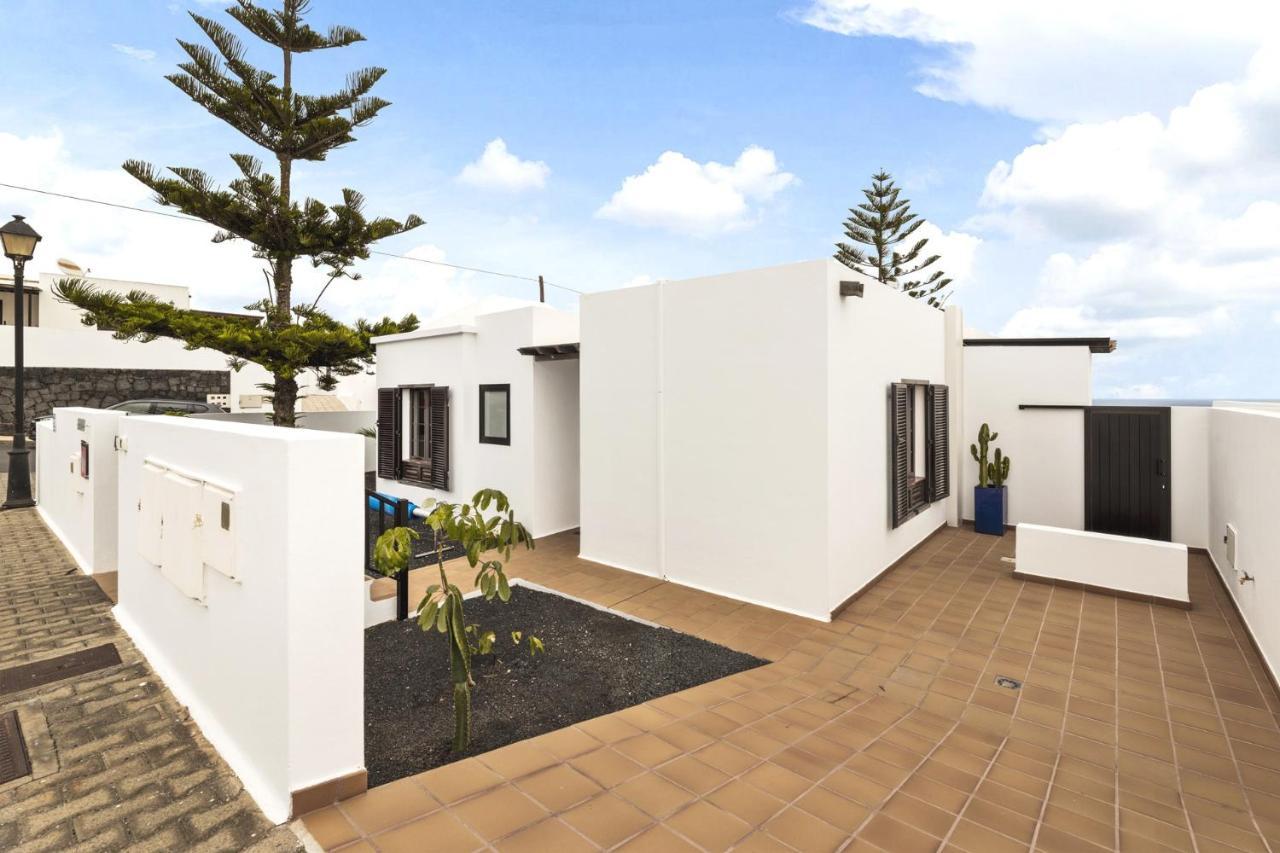 Villa 4 - Vipvipvillas Tías Exteriör bild