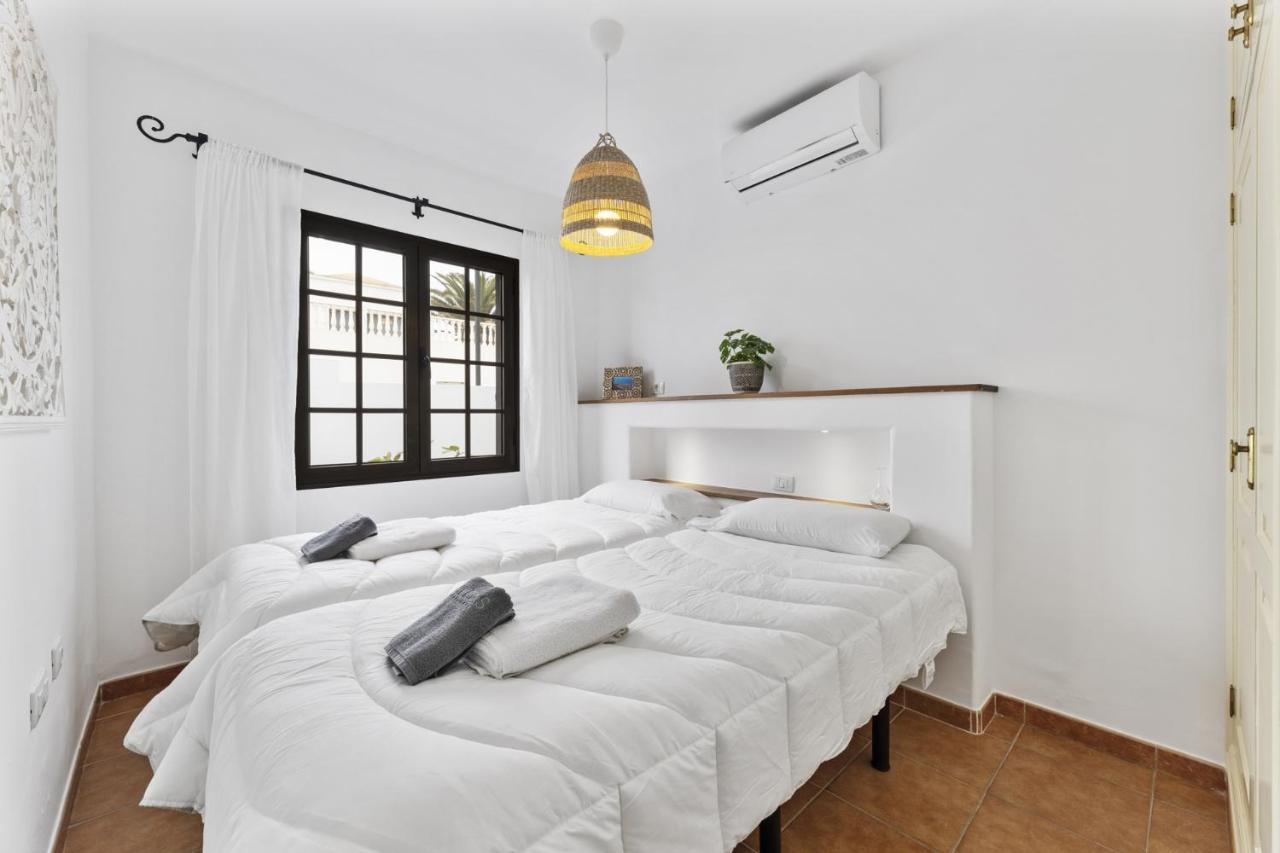 Villa 4 - Vipvipvillas Tías Exteriör bild